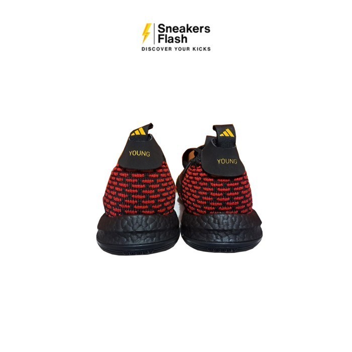 ADIDAS Trae Young 2 Basketball Black Red Sepatu Basket Pria - HQ0986 - Size 40.7