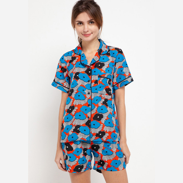 Anne Wintours Pyjama Short Sleeve Short Pants Satin Sleepwear Wanita