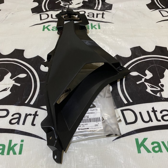 AIRSCOOP FAIRING LUAR ZX25R ZX 25 R ORIGINAL