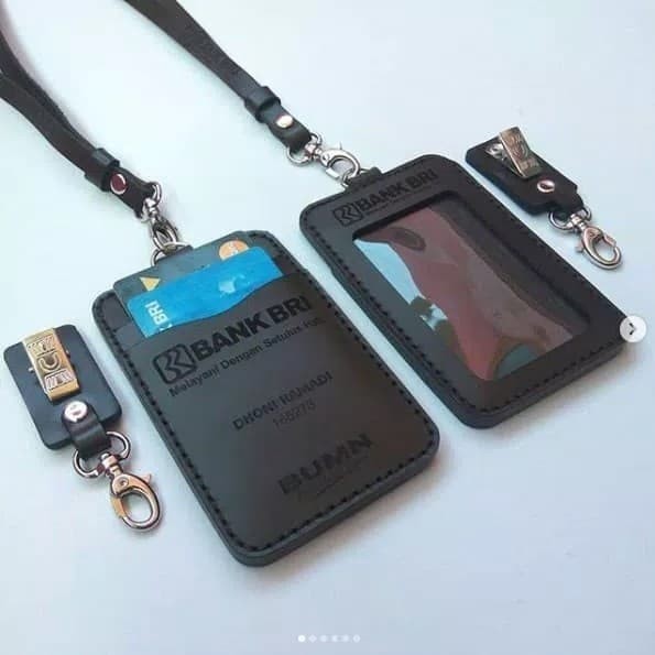 

name tag BRI asli kulit custom nama /logo
