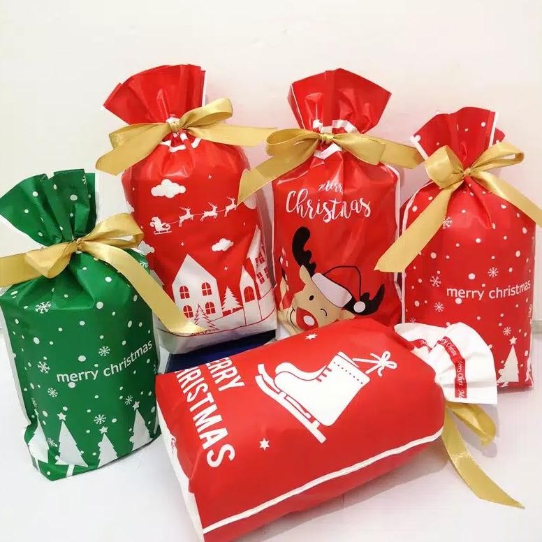 

HGT Goodie Bag Plastik Serut Natal 10 PCS Candy Pouch Drawstring Doff Christmas Packaging Ribbon Hampers RC0367