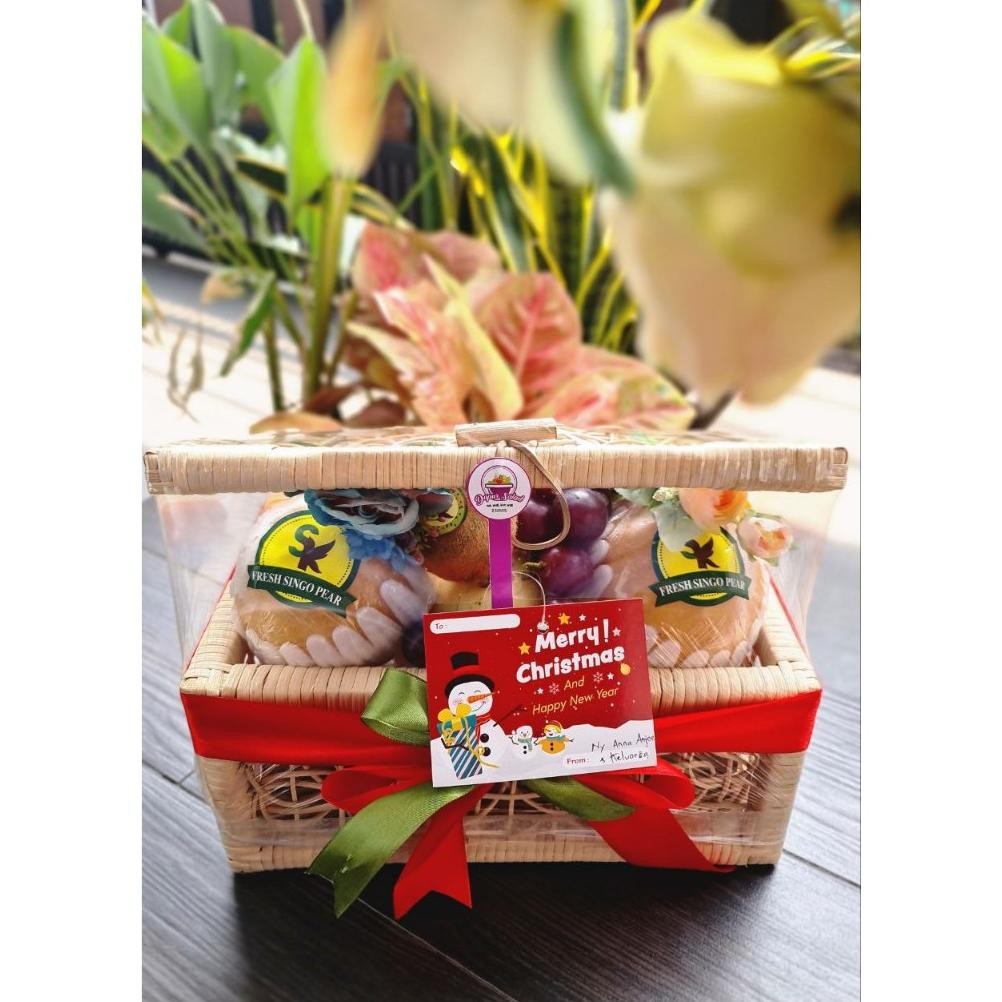Parcel Buah Segar Premium Parsel Rotan Kotak Free Kartu Ucapan Untuk Hari Raya Natal Tahun Baru Bing