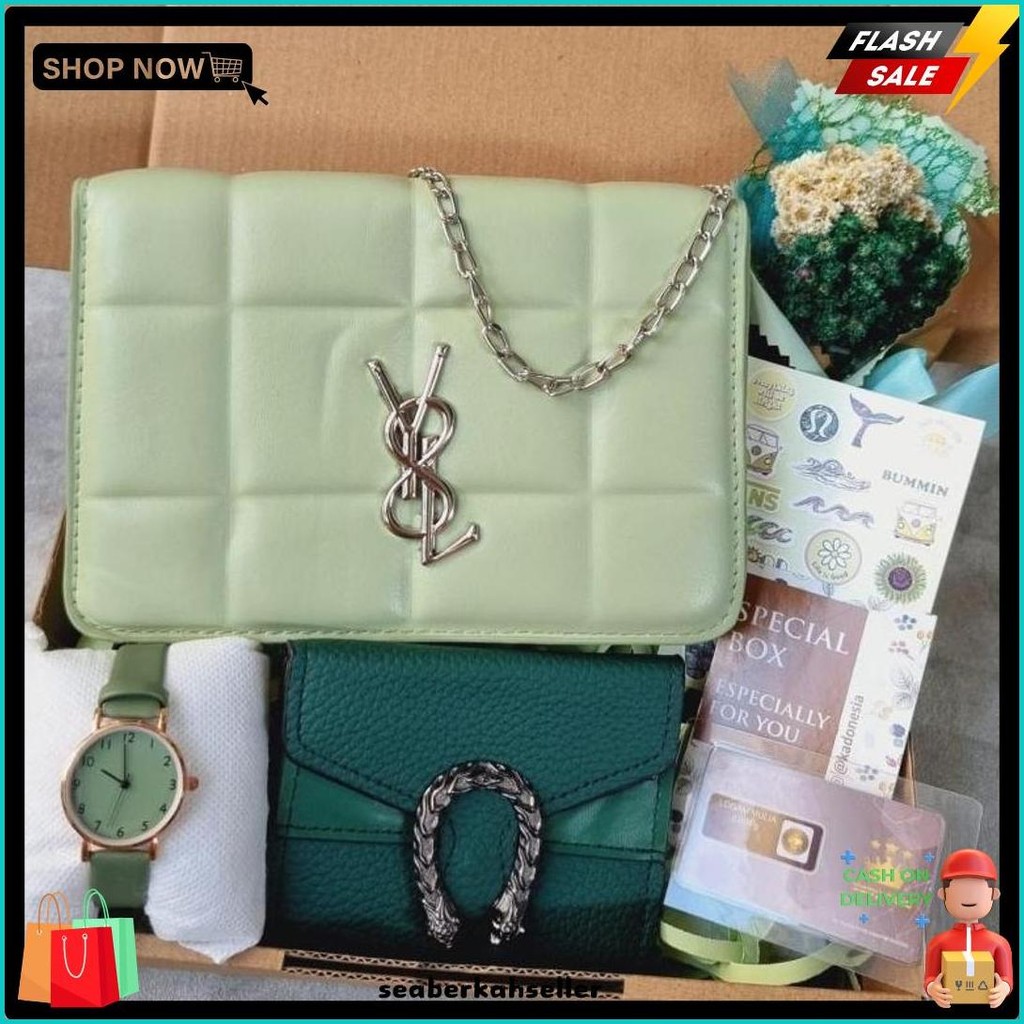 

Kado Cewek / Hampers Tas Cewek Hadiah Ultah ( Sage Giftbox ) (Murmer)