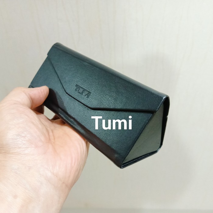 

Farizal - Kotak Kaca Mata Tu Mi Original