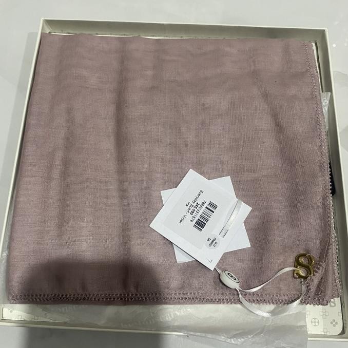 Everyday scarf buttonscarves