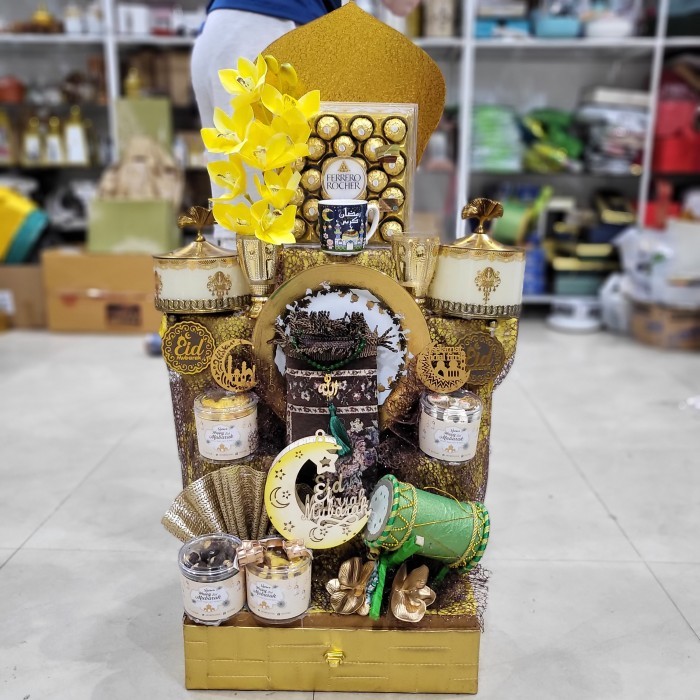 

Paket Dekorasi Lebaran Idul Fitri Hampers Parcel Hadiah Kue Kering 104