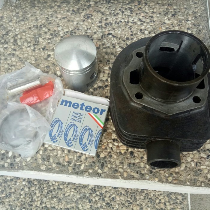 ] blok boring original vespa excel P4K 1M