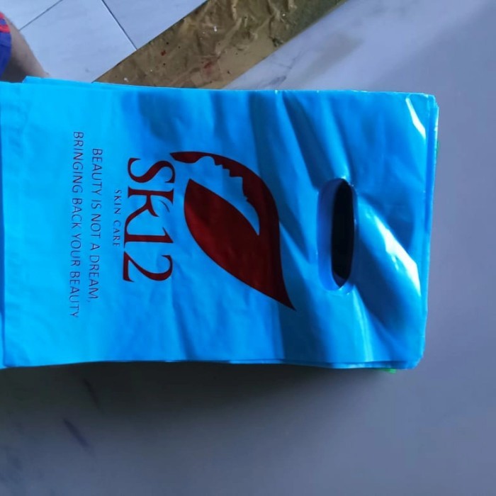 

Plastik SR12 ukuran S