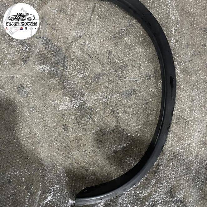 Over Fender Nissan Juke