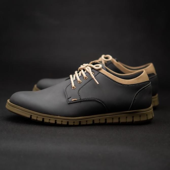 PAULMAY Sepatu Casual Pria Modena 36