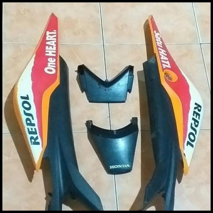 TERMURAH BODY BELAKANG SET HONDA CBR 150R ORIGINAL 