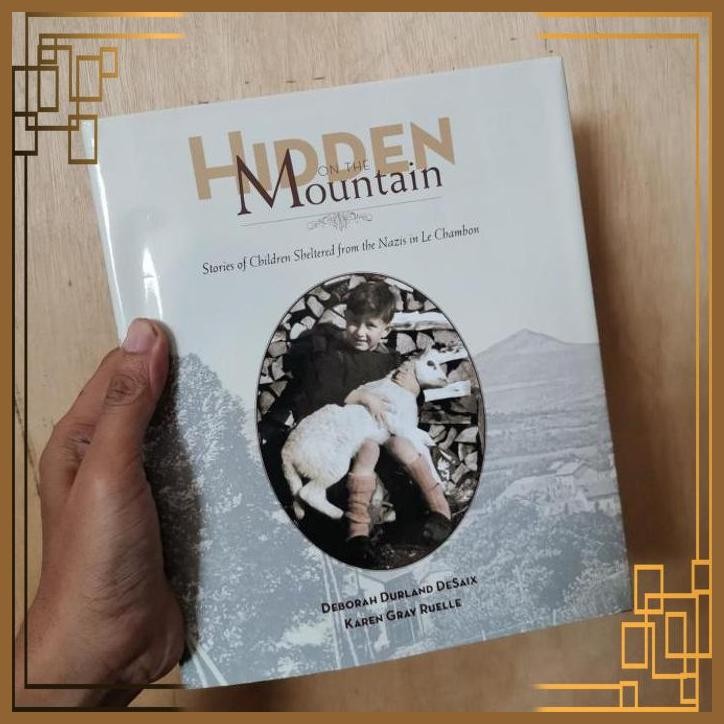 

[ADG] Buku Import Hidden mountain Stories of children sheltered from nazis
