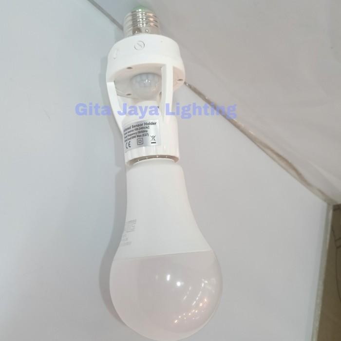 Fitting Sensor Gerak Fitting Lampu E27 Infrared Sensor Motion Otomatis
