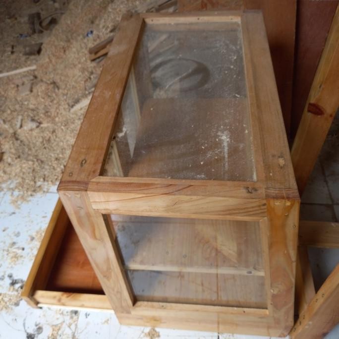 Etalase/ Etalase Display Makanan / Rak Kayu Bazzar/ dengan Tempat Uang GT