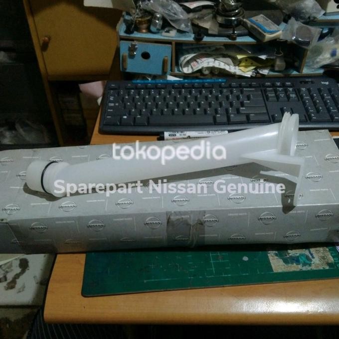 Xtrail T31 Pipa Leher Tabung Air Wiper Inlet Washer Tank ORI NISSAN