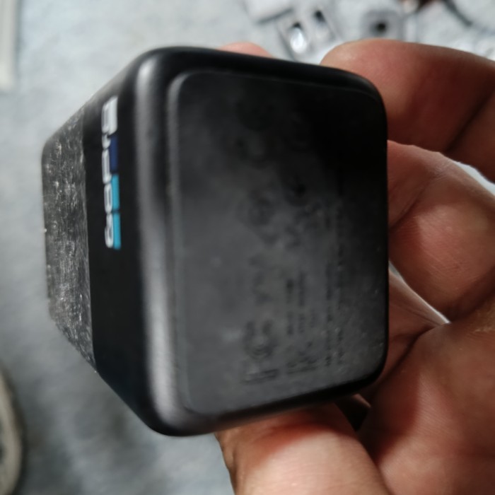 Dual Charger Baterai Gopro Hero 5, 6 7 Original (Bekas)