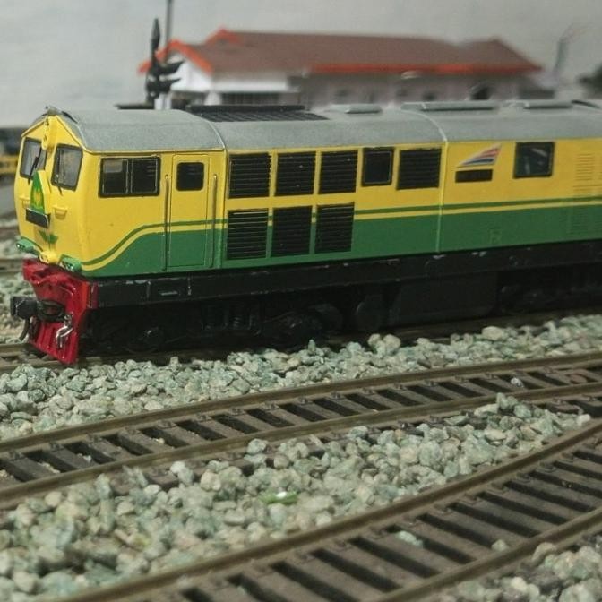 miniatur Kereta api mesin MJS01