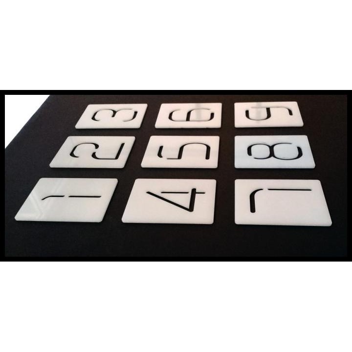 

TERMURAH NOMOR MEJA LASER CUT | LABEL AKRILIK TEMPEL | 5 X 7 CM - PUTIH !!!!!!