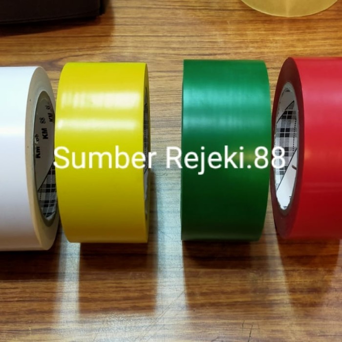

Lakban Isolasi Line Tape Buat Lapangan Putsal Floor Marking 2"Inx33M
