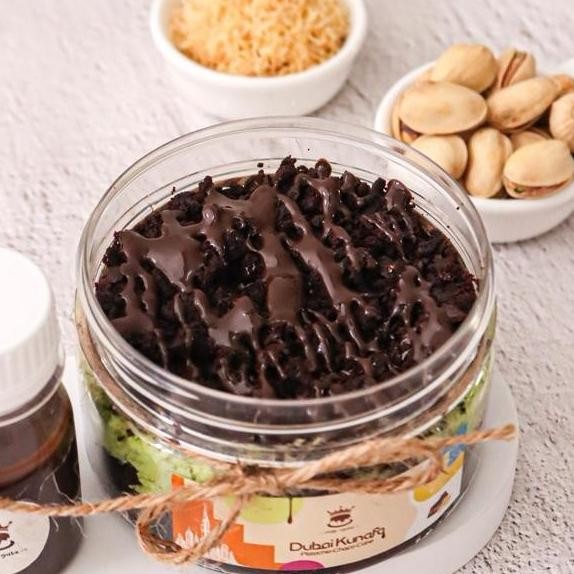 

Dubai Chocolate Kunafa Pistachio Cake Dessert Jar by Miss Ogura NS02