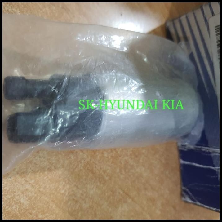 BEST DEAL FUEL PUMP POMPA BENSIN ROTAK MOBIL HYUNDAI DAN KIA  - ASLI 