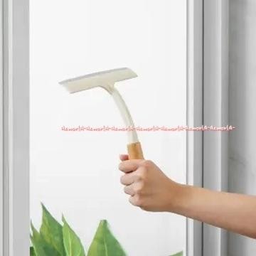 

Proclean Alat Pembersih Kaca Karet Coklat Krem Natural