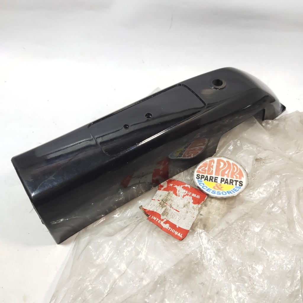 Cover Tutup as shock RC100 RC KIRI Ori SGP 51882-35400L019 Limited Item Barang Langka Spare Part Mot