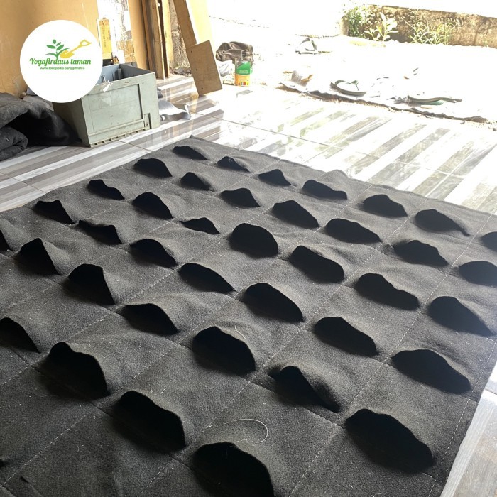karpet vertical garden geotextile ukuran 4x3