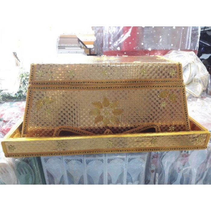 TEPAK SIRIH SET NAMPAN KHAS MELAYU