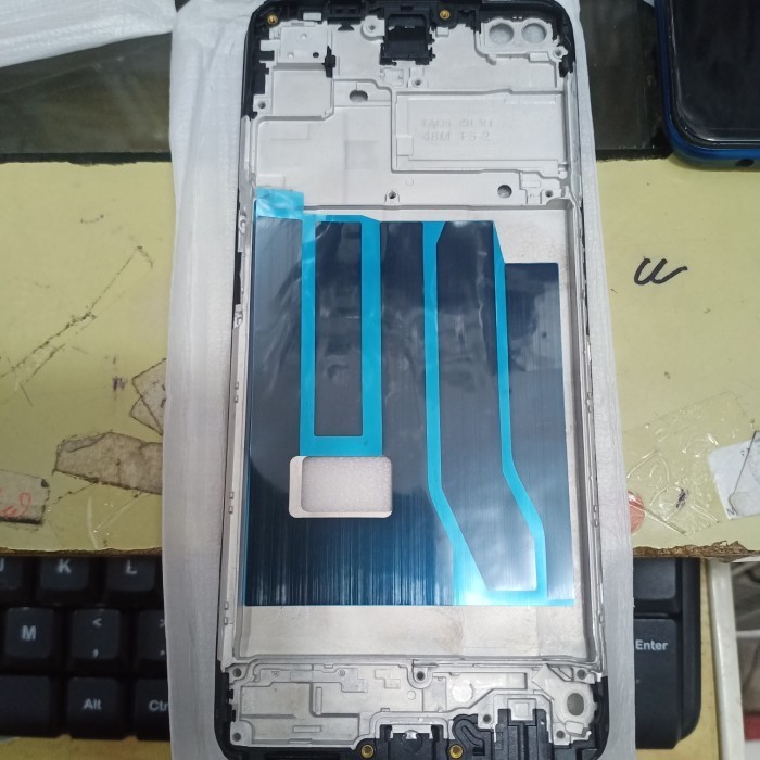 TULANG/TATAKAN LCD OPPO A92