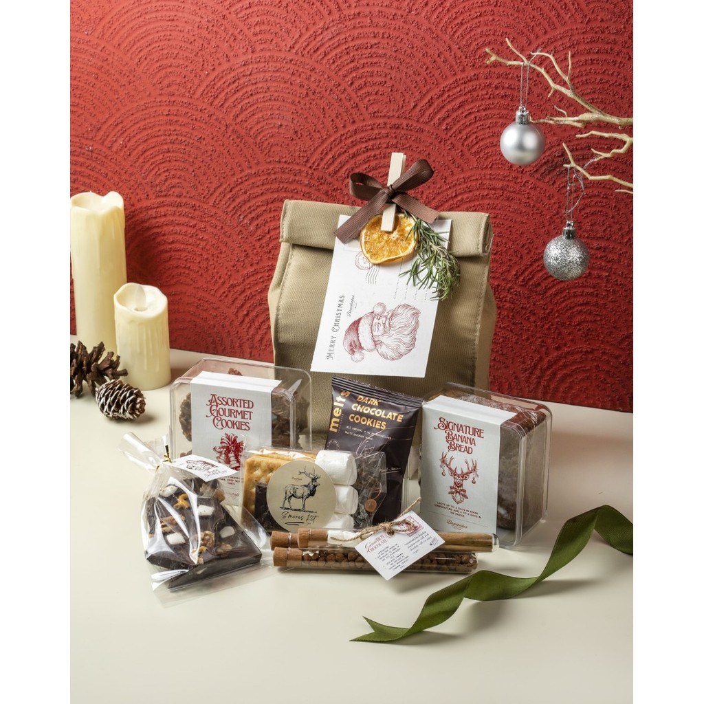 

RHEA / Banabakes Christmas Hampers 2024 / Parcel Natal