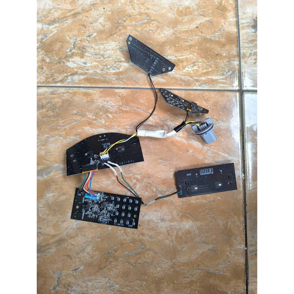 VCB PCB Mesin lampu LED Lampu depan Suzuki GSX 150 R S Original Lospek