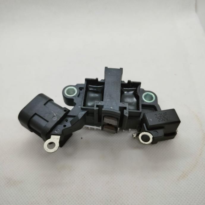 ic regulator asm dinamo alternator cas isuzu elf nmr 71 OEM [ PICCA ]