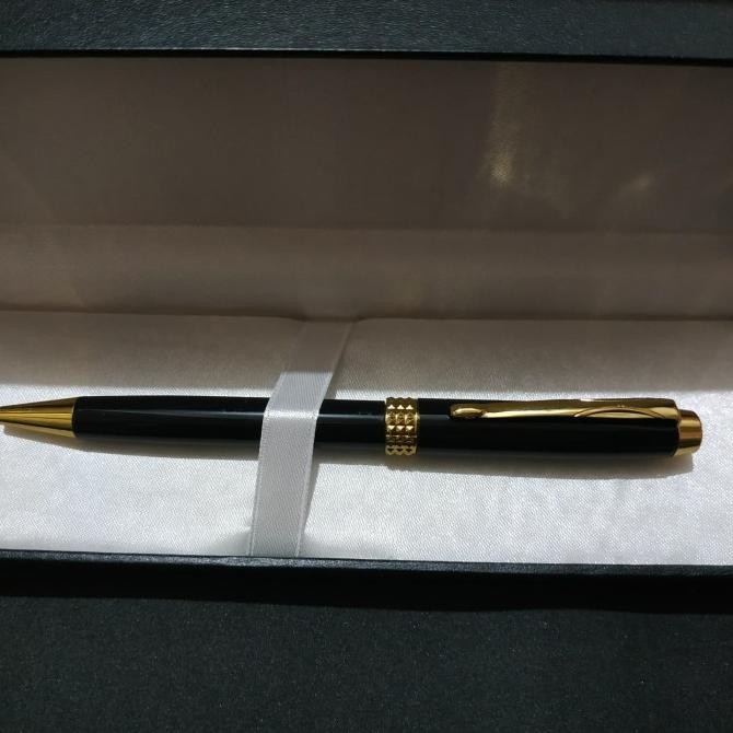 

Murah Meriah ! Pen Promosi Metal Ballpoint 411 LQ Black Gold Trim Klip Emas