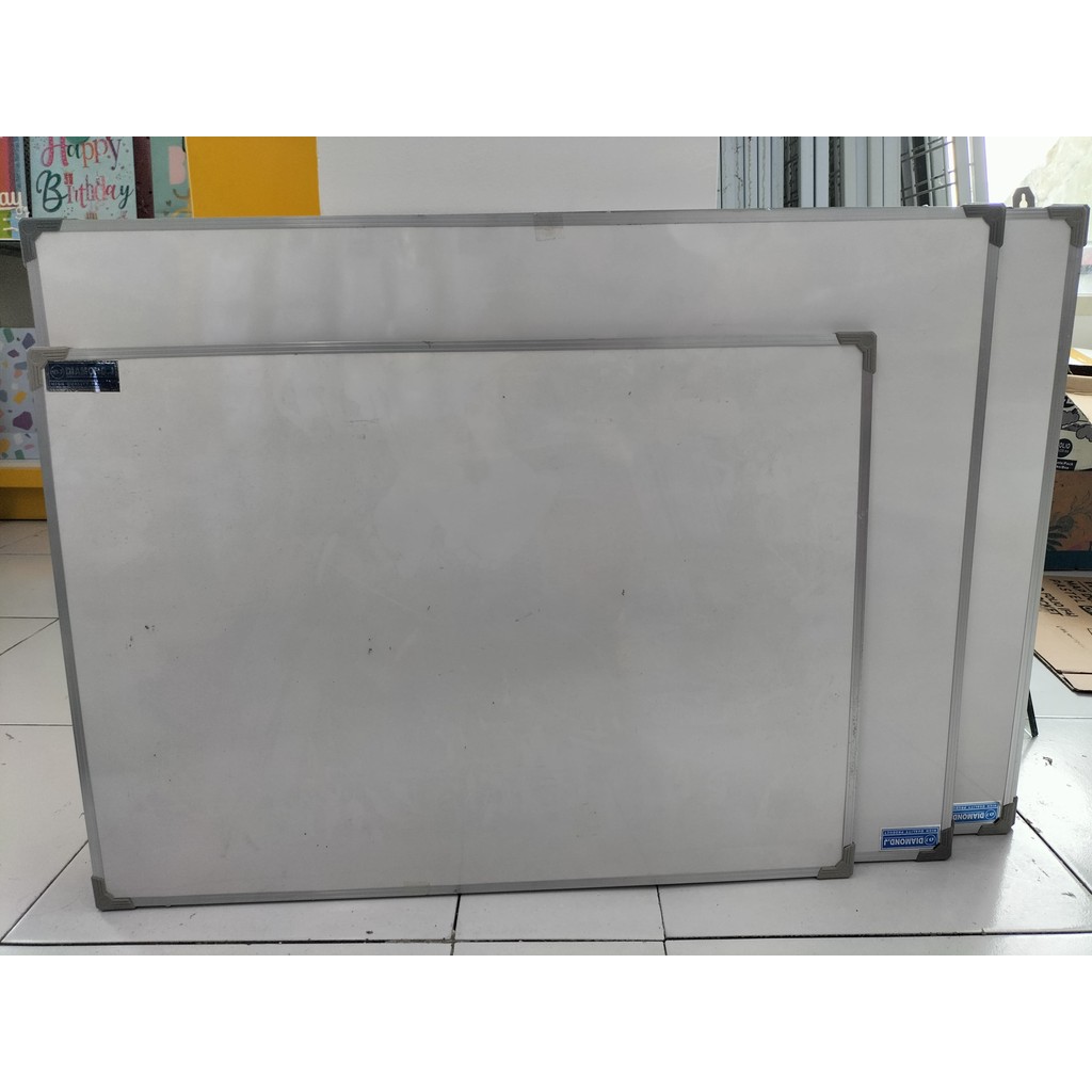 

DIAMOND PAPAN TULIS WHITEBOARD