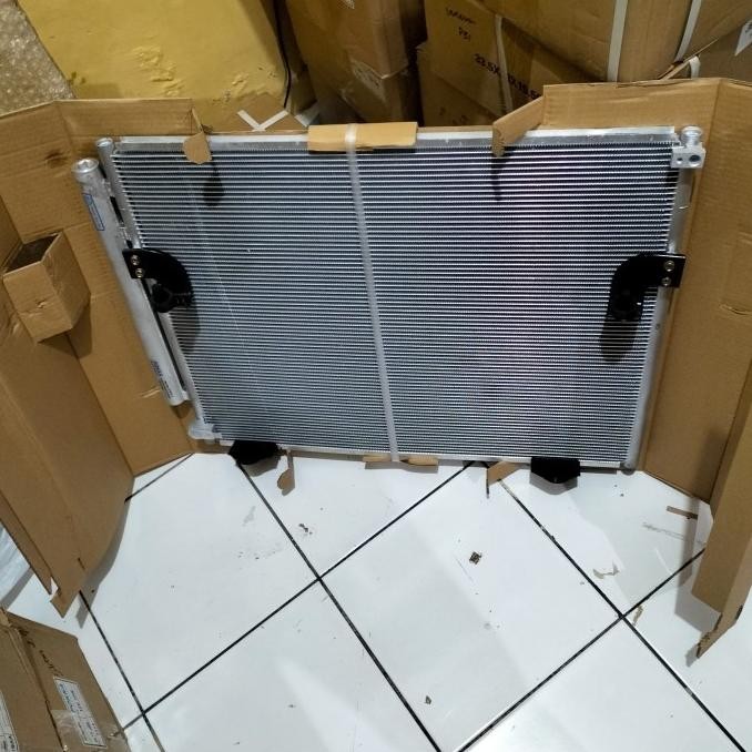 Sale  kondensor AC mobil Toyota kijang Innova bensin 2004 2005 2006 2007