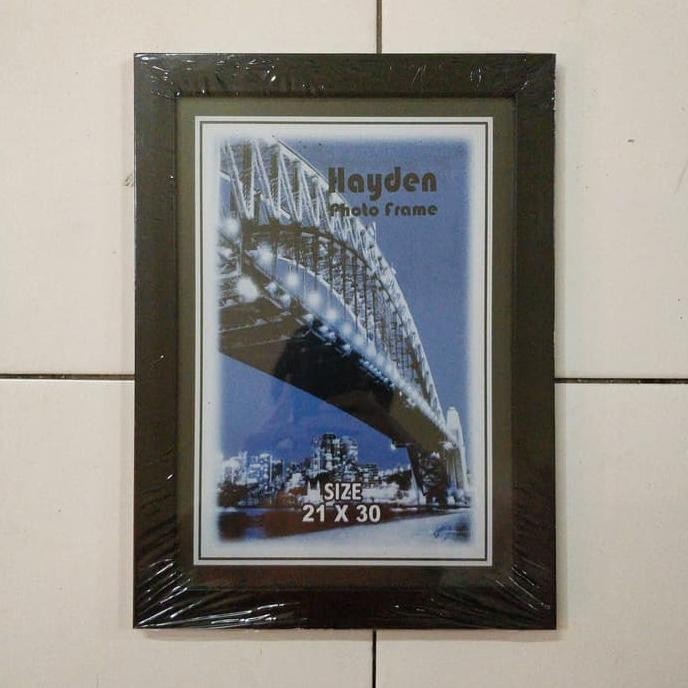 Best Seller A4 Minimalis (21x30 cm) Bingkai / Pigura / Frame Foto 11R Hitam Putih - Harga Terjangkau