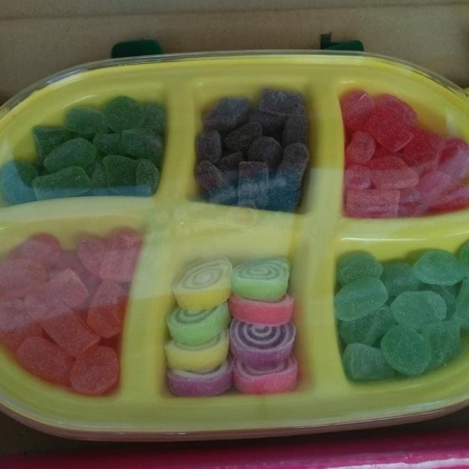 

Siap Kirim paket kue lebaran shakeela jelly