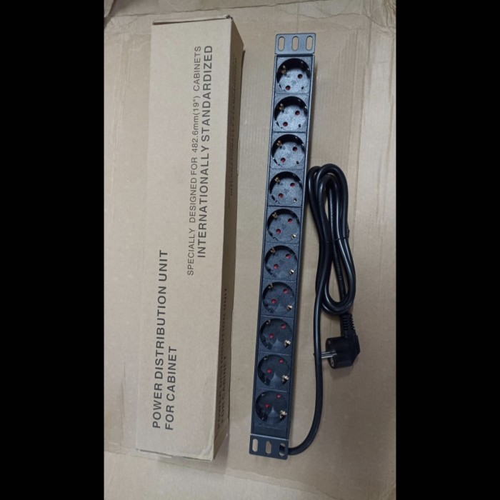 pdu rack server 10 port / pdu 10 lubang