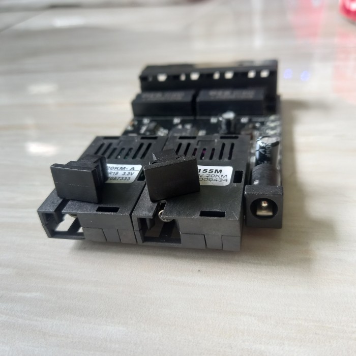 CONVERTER HTB SC 2 FO 4 LAN