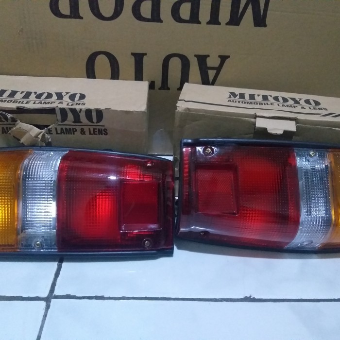 LAMPU STOP KIJANG SUPER