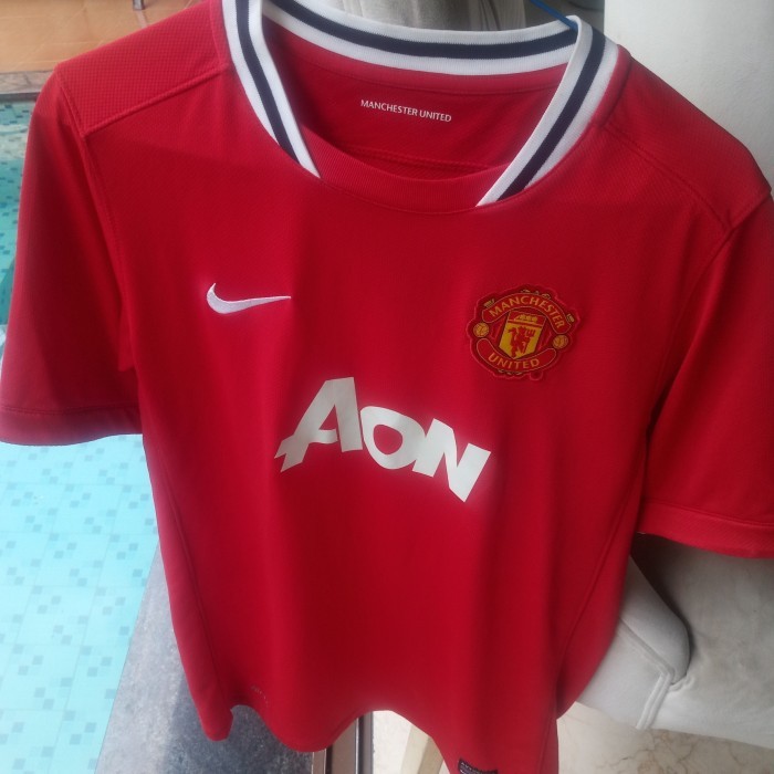 MANCHESTER UNITED HOME 2011 / 2012 JERSEY