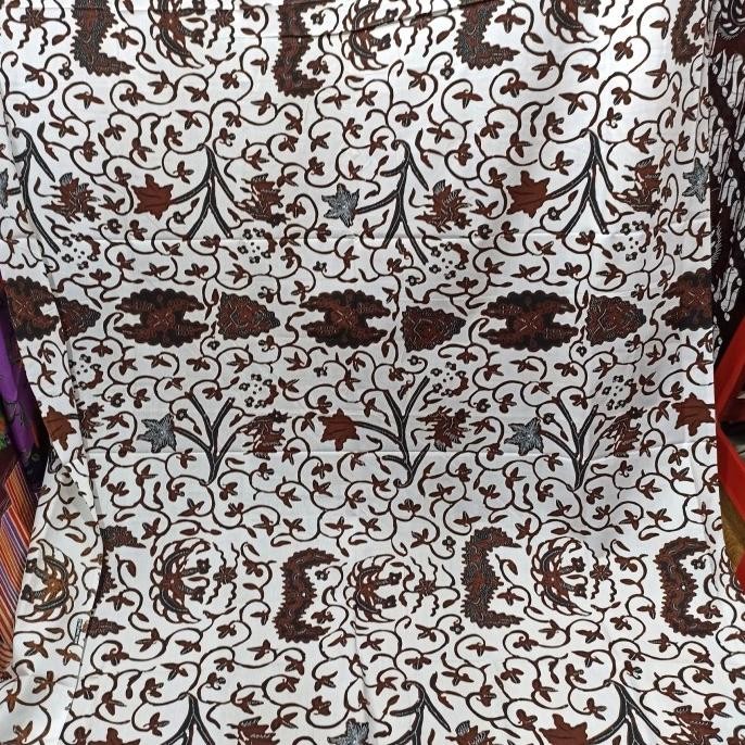 kain batik jarik samping motif wahyu tumurun latar putih jogja solo REZ