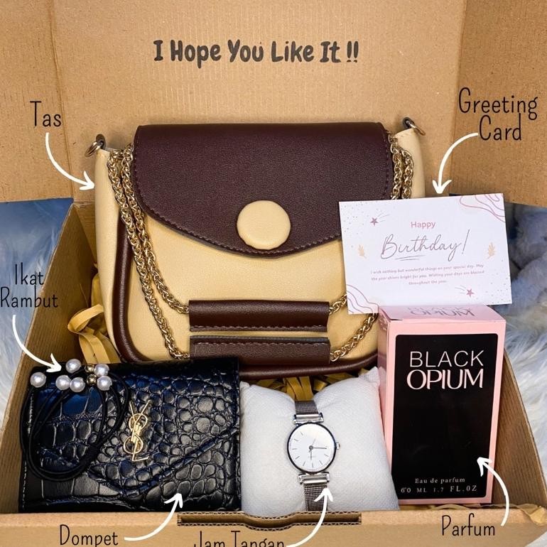 

ton [queen bag]hampers gift box tas cewek/kado pacar/kado valentine/kado anniversary/kado ulang tahun/hampers natal/hampers lebaran/hampers ramadan/kado wedding/kado wisuda