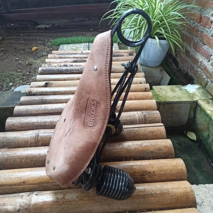 SEDEL KULIT ONTHEL - SEDEL SEPEDA ONTHEL - SADLE GELUNG SEPEDA JADUL 2112