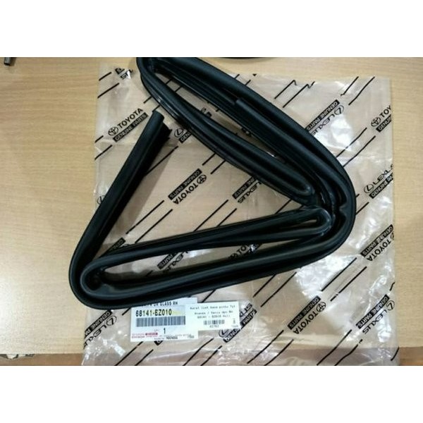 PRODUK TERBATAS PART MOBIL KARET LIST KACA PINTU DEPAN KANAN RH AVANZA XENIA 2004 2011