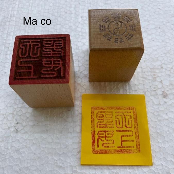 

Ready Stempel Dewa Macopo Ukir Kayu Merah