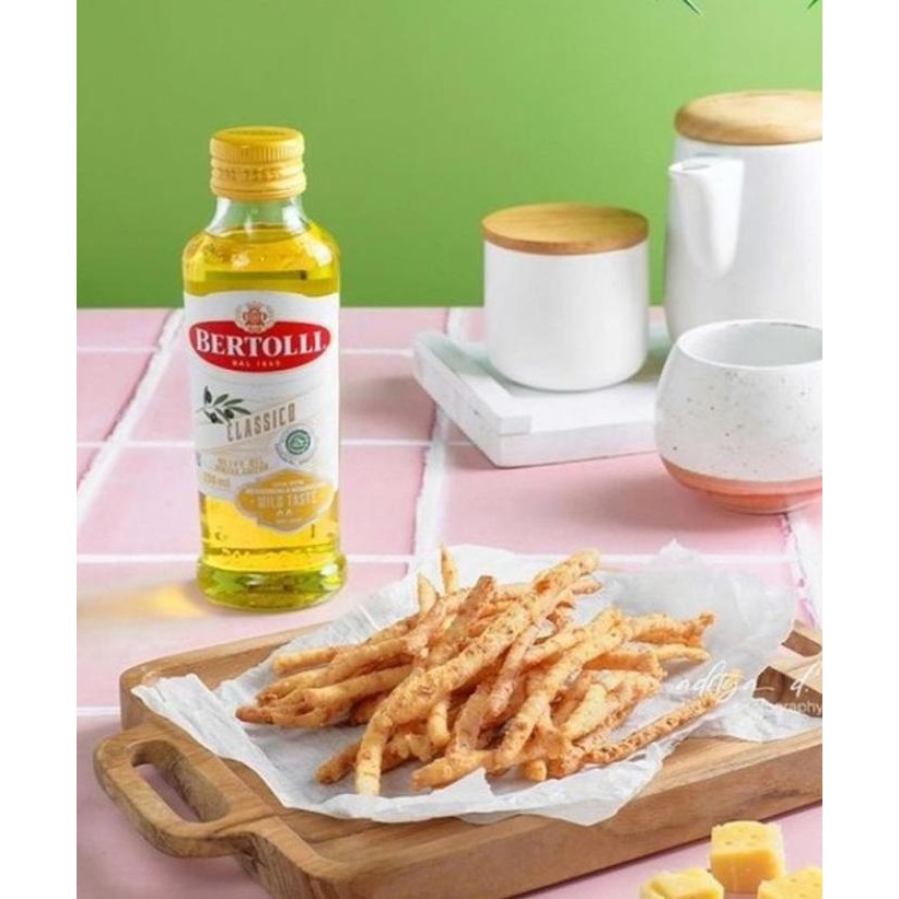 

Bertolli Classico Olive Oil 1 Ltr / Minyak Zaitu Minyak Goreng Halal Original Dan Terpercaya