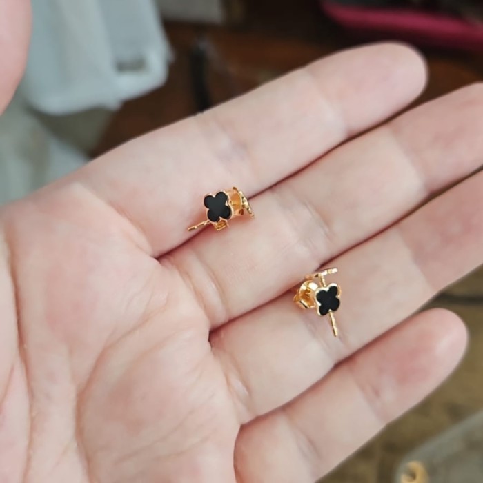 Ready giwang anting tindik tusuk kendari love hati emas asli ubs 700 70%