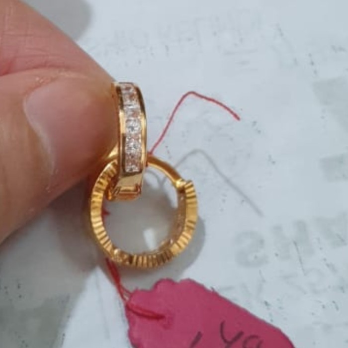 Ready anting jepit kasual balok emas asli kadar 70% 700